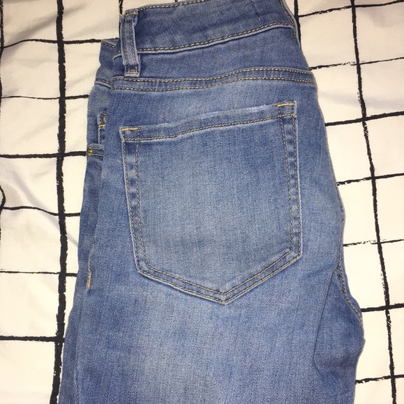 Garage blue jean 👖 - Picture 3 of 3